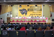 बेरोजगारी के खिलाफ युवा हल्लाबोल ने अब गुजरात में हल्ला बोला