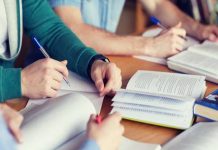 क्या हो व्यावसायिक और रोजगारपरक शिक्षा का माध्यम