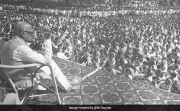 लोकतंत्र को बचाने का जेपी मार्ग