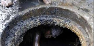 गाजियाबाद नगर निगम की लापरवाही से दो सफाईकर्मियों की चली गयी जान