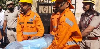 गुड़गांव में एक फैक्ट्री की इमारत गिरने से दो मजदूरों की मौत