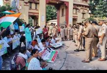 वाराणसी में प्रशासन ने सद्भावना पदयात्रा नहीं होने दी