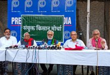 किसान आंदोलन को अपनी राजनीति तय करनी पड़ेगी