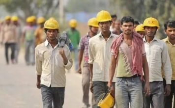 दिल्ली सरकार की योजनाओं का लाभ उठा रहे फर्जी मजदूर, जाँच में हुआ खुलासा