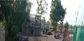 ओड़िशा के ढिंकिया में जिंदल स्टील प्लांट के लिए 20 घर गिराए गए