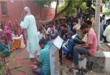 जयपुर में निकाले गए सफाईकर्मियों का बहाली के लिए आंदोलन जारी