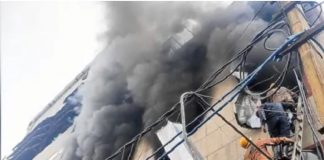 नरेला अग्निकांड में आँकड़े छुपाने का आरोप; पुलिस के अनुसार दो मजदूर मरे जबकि यूनियन का दावा 8 मरे