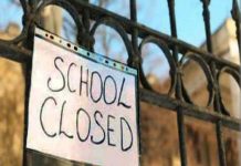 स्कूलों में ताला लगने से करीब दो लाख शिक्षकों को नौकरी से हाथ धोना पड़ा