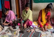 असंगठित क्षेत्र, संगठित क्षेत्र का उपनिवेश है