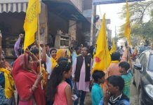 दिल्ली नगर निगम चुनाव में स्वराज इंडिया के प्रत्याशी स्थानीय मुद्दों पर वोट करने की कर रहे अपील