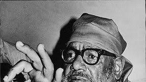 बनारस की गलियां सूनी थीं !