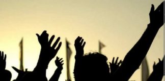 एनएमडीसी स्टील प्लांट के निजीकरण के विरोध में लामबंद हुए मजदूर