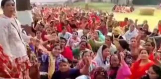 खरगोन में आँगनबाड़ी कार्यकर्ताओं और सहायिकाओं की हड़ताल