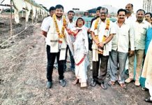 हिंदुओं के धार्मिक कार्यक्रम के लिए मुस्लिम परिवार ने काट डाली अपनी लहलहाती फसल