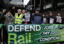 नया साल शुरू होते ही ब्रिटेन में रेलकर्मियों की फिर से हड़ताल