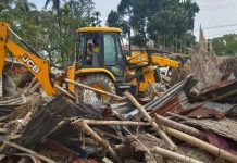 उप्र के गोंडा में दशकों से बसी दलित बस्ती पर चला बुलडोजर