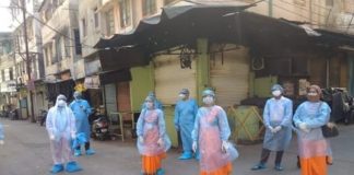 महाराष्ट्र में विभिन्न माँगों को लेकर कोविड वॉरियर्स का प्रदर्शन