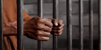 जमानत मिलने के बावजूद हजारों विचाराधीन कैदी जेलों में बंद
