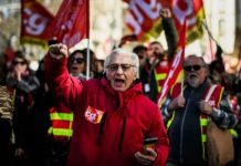 फ्रांस में तथाकथित पेंशन सुधारों का विरोध जारी