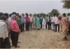 पूर्वांचल एक्सप्रेस-वे के किनारे जमीन के सर्वे से किसान बेचैन; जमीन न देने का ऐलान