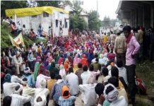 मप्र के बुरहानपुर में वन विभाग ने 35 आदिवासी कार्यकर्ताओं को अवैध रूप से किया गिरफ्तार