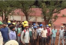 ठेका श्रमिक की मौत से आक्रोशित मेघाहातुबुरु खदान के मजदूरों ने किया आंदोलन