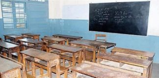 कर्नाटक में स्कूली शिक्षा बेहाल; शिक्षकों के 57 फीसदी से ज्यादा पद खाली