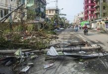 म्यांमार में मोचा चक्रवात की वजह से भूखे मरने को मजबूर रोहिंग्या