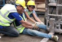 वर्ष 2017 से 2020 के बीच दुर्घटनाओं के चलते प्रतिदिन तीन मजदूरों की मौत