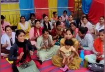 मध्यप्रदेश में विभिन्न माँगों को लेकर स्वास्थ्यकर्मियों की अनिश्चितकालीन हड़ताल