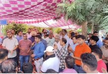 नेस्ले प्रबंधन द्वारा प्रताड़ना के चलते मजदूर आंदोलन की राह पर