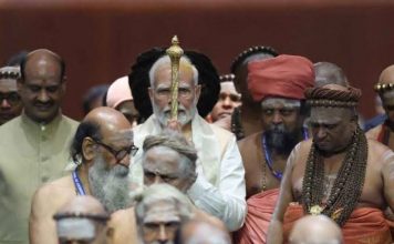 नए संसद भवन में राजदंड की स्थापना लोकतंत्र की मूल मान्यता के खिलाफ है