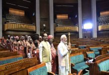 इस सरकार को भारत के गणतांत्रिक चरित्र से परेशानी तो नहीं है?