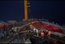 रेल पटरियों के रखरखाव और पैसे की कमी के चलते हो रहे ट्रेन हादसे : कैग रिपोर्ट