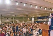 राहुल अगर अमरीका अभी नहीं जाते तो कब जाते?