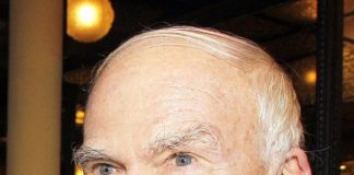 अलविदा मिलान कुंडेरा