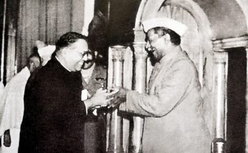 और अब देश के संविधान पर हमला
