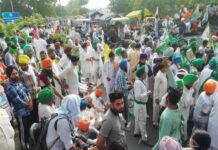 बाढ़ से हुए नुकसान की भरपाई की मांग को लेकर किसानों का चंडीगढ़ कूच, एक किसान की मौत