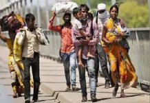 नूंह हिंसा के बाद मजदूरों का पलायन, मजदूर संगठनों ने प्रवासी मजदूरों के साथ हो रही हिंसा को लेकर प्रशासन को सौंपा ज्ञापन