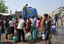 भारत में दिनोदिन बढ़ते जल संकट का समाधान क्या है