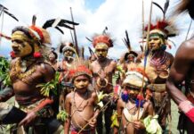 कहां-कहां हैं आदिवासी मिजाज के शहर Australis's Tribe