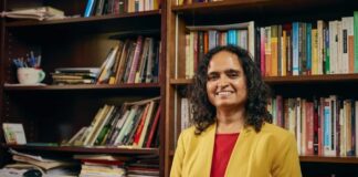 प्रोफेसर शैलजा पाइक को मिला मैकआर्थर फाउंडेशन ने “जीनियस ग्रांट” Professor Shailaja Paik