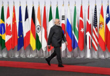 अनैतिक और आधी अधूरी दुनिया का हास्यास्पद हश्र India and World