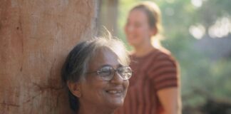 जगहें तेज़ी से ख़ाली हो रही हैं, भर जरा भी नहीं रहीं !