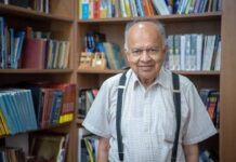 विज्ञान प्रसार, जन भाषाएं और जयंत नार्लीकर