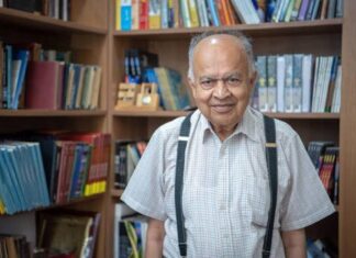 विज्ञान प्रसार, जन भाषाएं और जयंत नार्लीकर