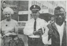 अमेरिका के कैफेटेरिया में रंगभेद के खिलाफ सिविलनाफरमानी !