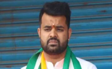 हर महिला प्रतिष्ठित है!