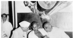 Pandit Nehru vs. Sardar Patel Brothers in Arms! Pandit Nehru vs. Sardar Patel. Brothers in Arms!