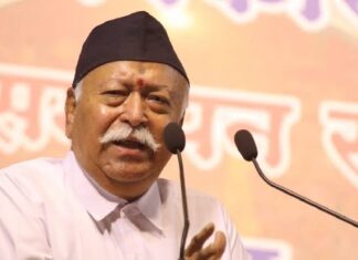 सन्यास से परहेज़ करने वाले सर संघचालक Mohan Bhagwat